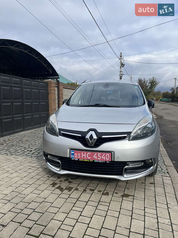 Минивэн Renault Grand Scenic 2015 в Вольногорске
