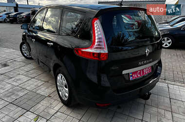 Минивэн Renault Grand Scenic 2009 в 