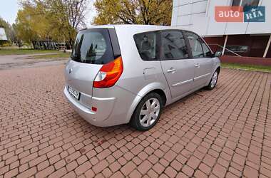 Минивэн Renault Grand Scenic 2008 в 