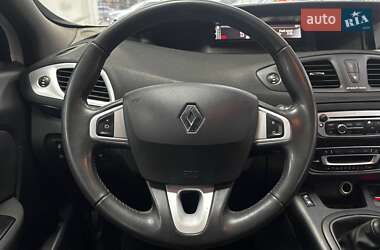 Минивэн Renault Grand Scenic 2012 в 