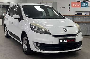 Минивэн Renault Grand Scenic 2012 в 