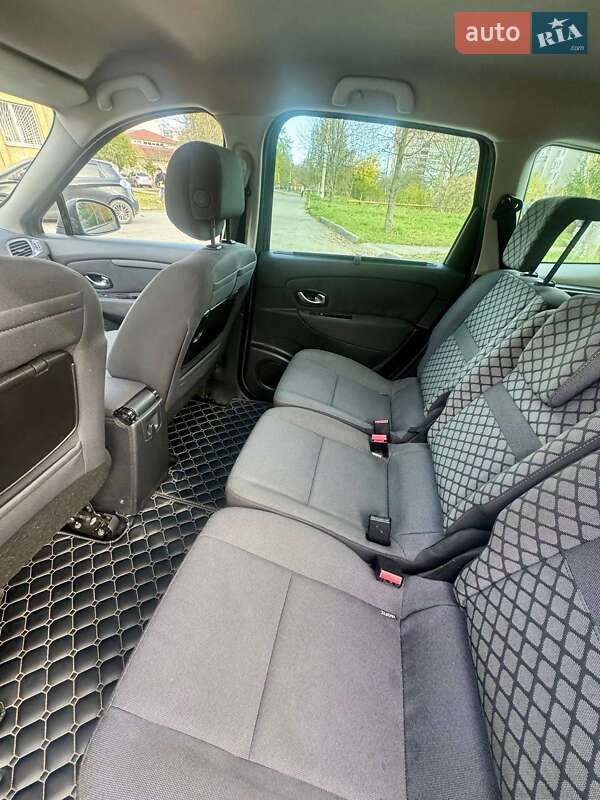 Мінівен Renault Grand Scenic 2011 в Калуші