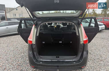 Минивэн Renault Grand Scenic 2010 в 