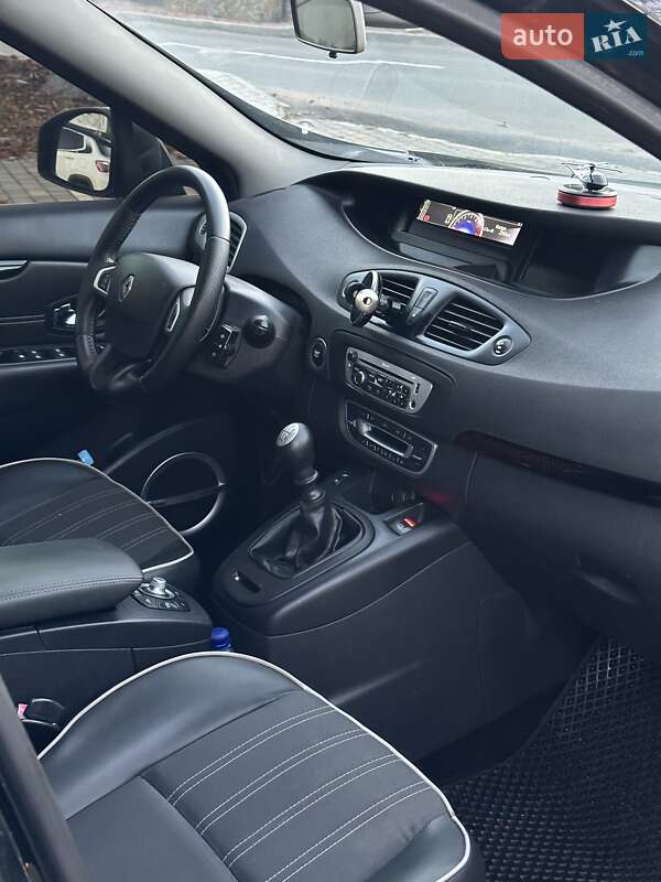 Минивэн Renault Grand Scenic 2012 в Хмельнике фото 12 Минивэн Renault Grand Scenic 2012 в Хмельнике