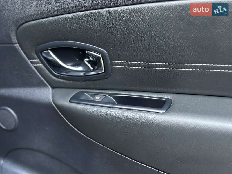 Мінівен Renault Grand Scenic 2015 в Сарнах фото 52 Мінівен Renault Grand Scenic 2015 в Сарнах