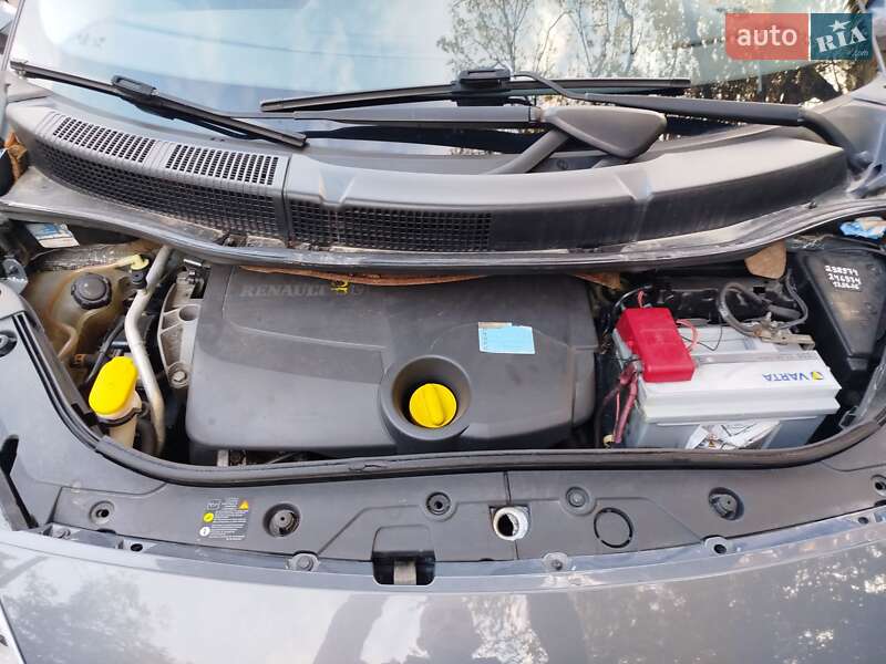 Минивэн Renault Grand Scenic 2006 в Черновцах фото 20 Минивэн Renault Grand Scenic 2006 в Черновцах