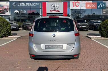 Мінівен Renault Grand Scenic 2011 в  фото 4 Мінівен Renault Grand Scenic 2011 в