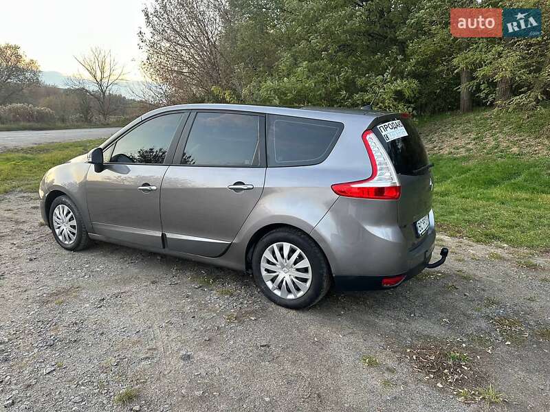 Минивэн Renault Grand Scenic 2011 в Изяславе