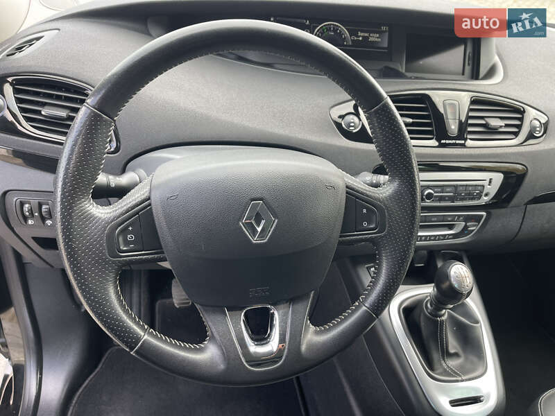 Минивэн Renault Grand Scenic 2013 в Ровно фото 44 Минивэн Renault Grand Scenic 2013 в Ровно