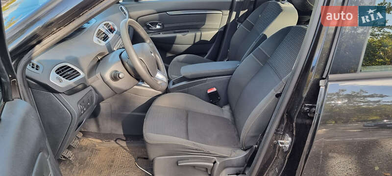 Мінівен Renault Grand Scenic 2009 в Дніпрі фото 9 Мінівен Renault Grand Scenic 2009 в Дніпрі