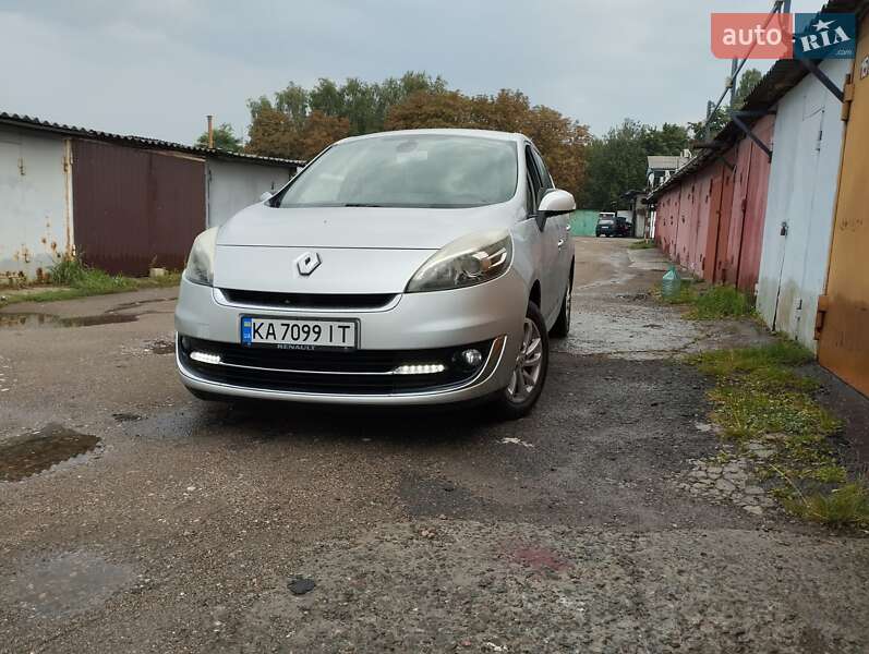 Renault Grand Scenic 2012 Renault Grand Scenic 2012