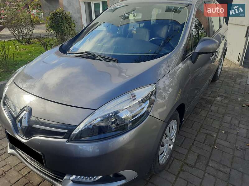 Renault Grand Scenic 2014