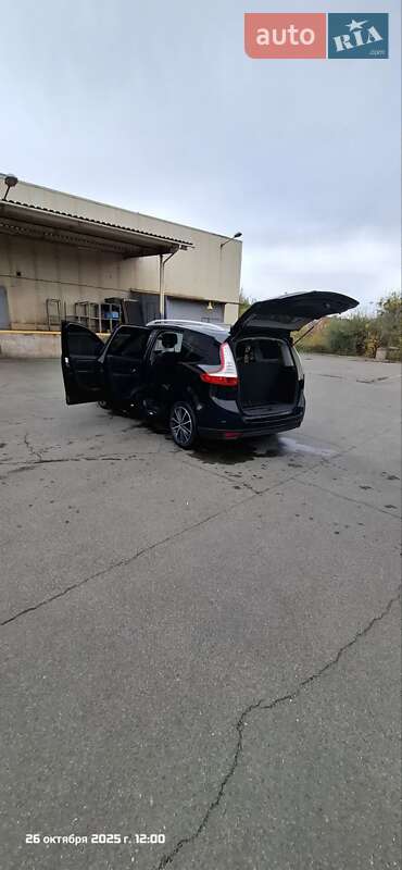 Мінівен Renault Grand Scenic 2012 в Миколаєві фото 6 Мінівен Renault Grand Scenic 2012 в Миколаєві