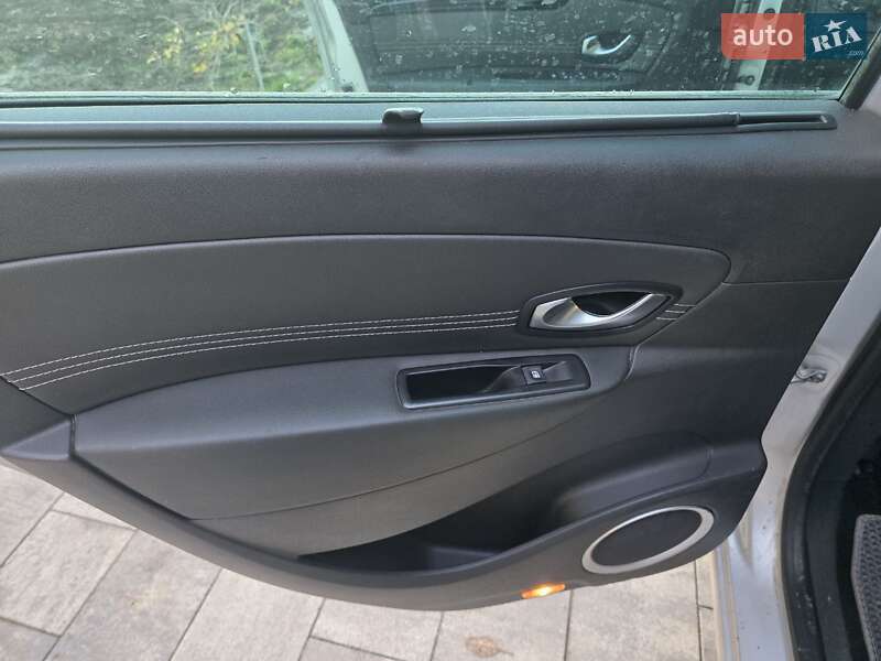 Минивэн Renault Grand Scenic 2011 в Луцке фото 4 Минивэн Renault Grand Scenic 2011 в Луцке