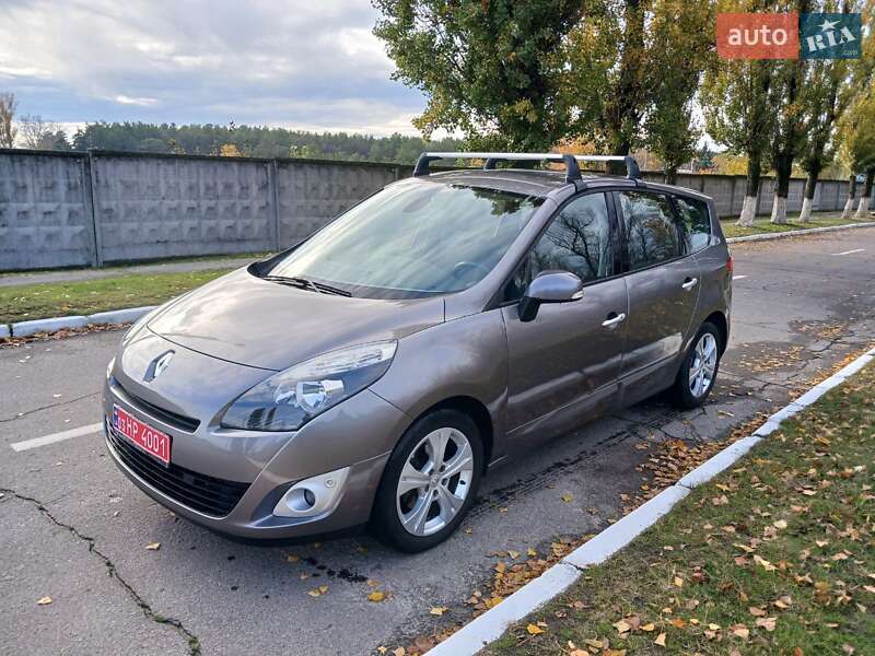 Минивэн Renault Grand Scenic 2010 в Кременчуге фото 4 Минивэн Renault Grand Scenic 2010 в Кременчуге