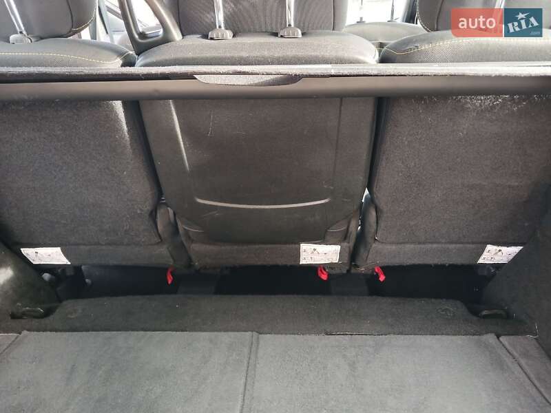 Минивэн Renault Grand Scenic 2010 в Кременчуге фото 39 Минивэн Renault Grand Scenic 2010 в Кременчуге