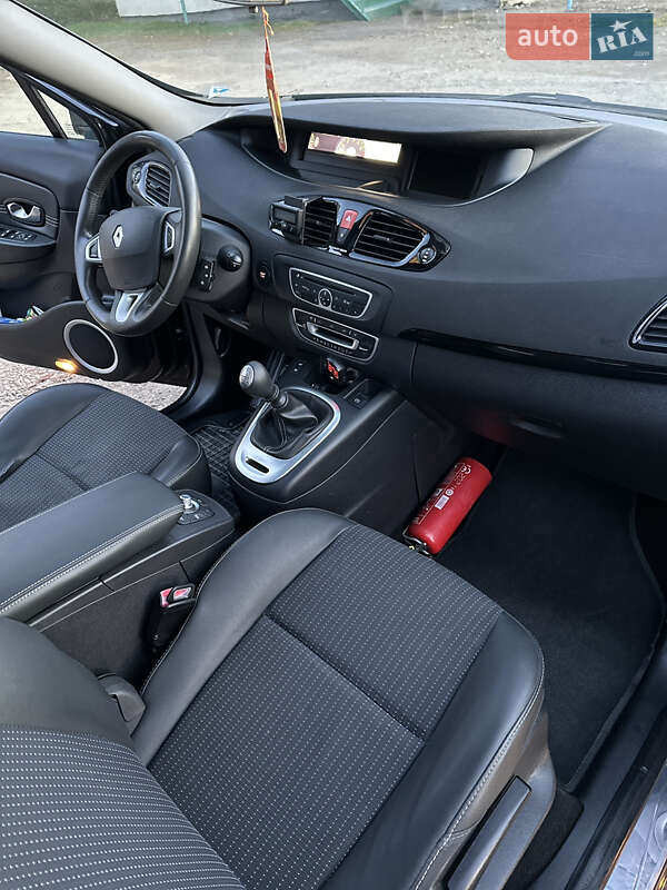 Минивэн Renault Grand Scenic 2011 в Рожнятове