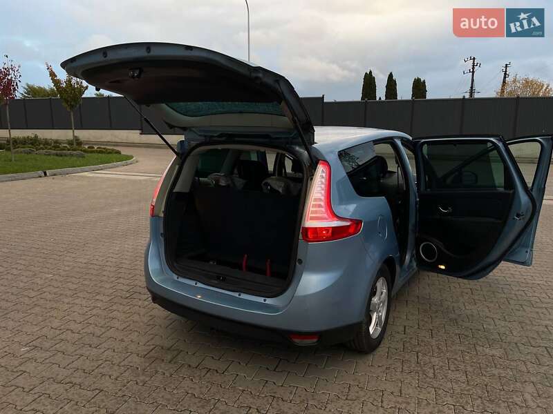 Минивэн Renault Grand Scenic 2009 в Луцке фото 53 Минивэн Renault Grand Scenic 2009 в Луцке