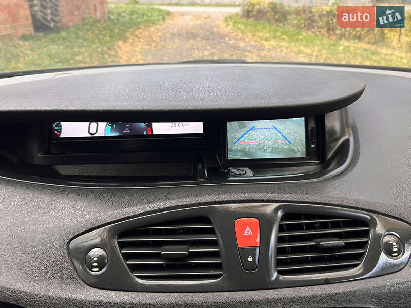 Минивэн Renault Grand Scenic 2011 в Черновцах фото 38 Минивэн Renault Grand Scenic 2011 в Черновцах