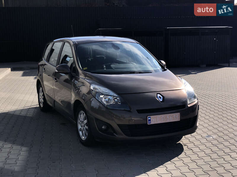 Минивэн Renault Grand Scenic 2010 в Киеве фото 3 Минивэн Renault Grand Scenic 2010 в Киеве