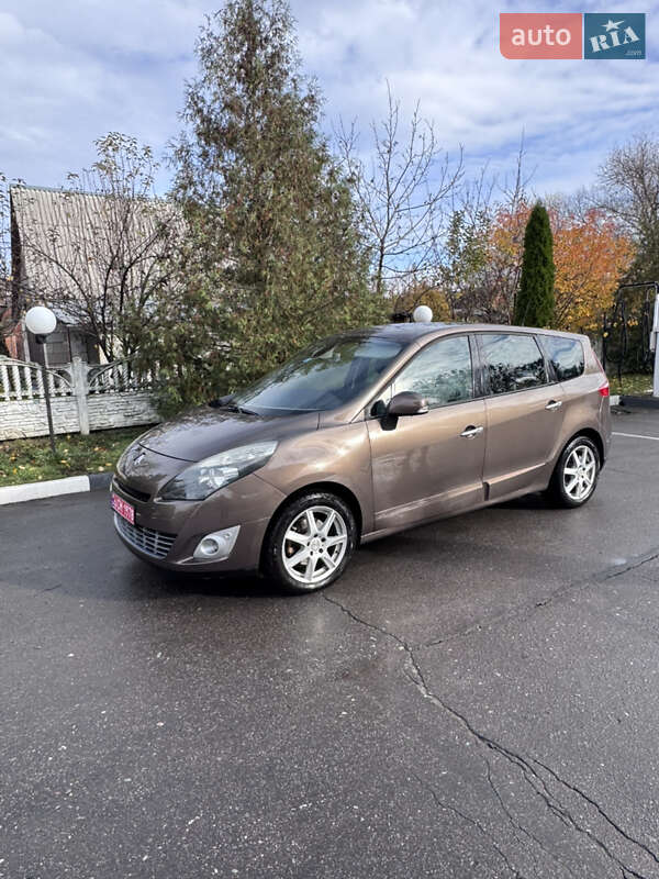 Минивэн Renault Grand Scenic 2010 в Полтаве фото 3 Минивэн Renault Grand Scenic 2010 в Полтаве