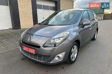 Минивэн Renault Grand Scenic 2010 в Луцке