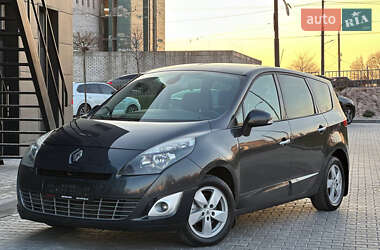 Минивэн Renault Grand Scenic 2010 в Днепре Минивэн Renault Grand Scenic 2010 в Днепре