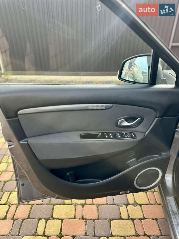 Минивэн Renault Grand Scenic 2009 в Житомире фото 15 Минивэн Renault Grand Scenic 2009 в Житомире