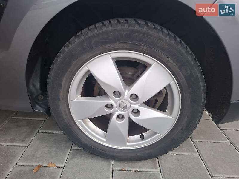 Минивэн Renault Grand Scenic 2009 в Черкассах фото 16 Минивэн Renault Grand Scenic 2009 в Черкассах