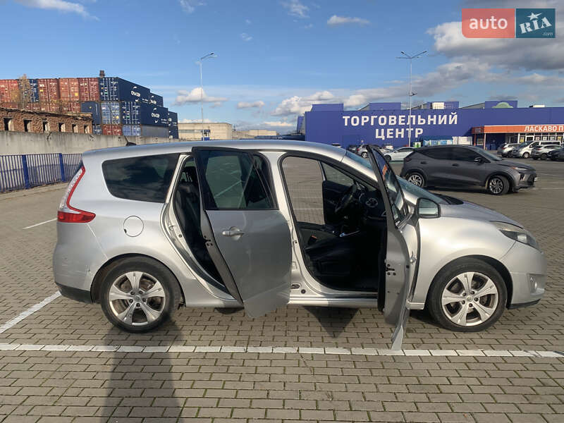 Мінівен Renault Grand Scenic 2010 в Тернополі фото 7 Мінівен Renault Grand Scenic 2010 в Тернополі