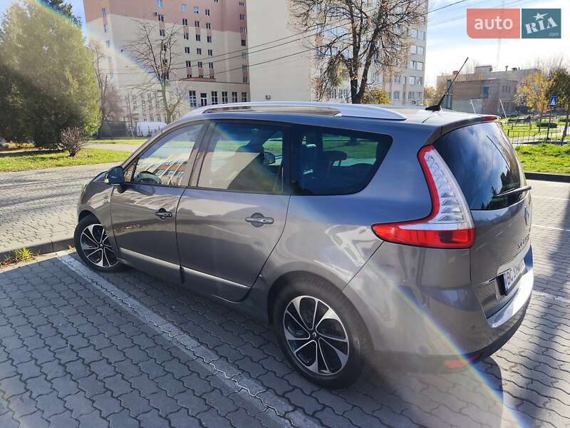 Минивэн Renault Grand Scenic 2014 в Львове фото 3 Минивэн Renault Grand Scenic 2014 в Львове