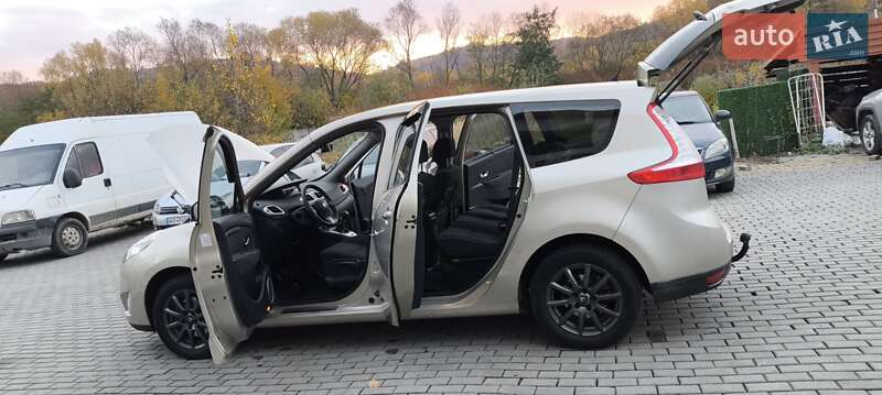 Мінівен Renault Grand Scenic 2010 в Мукачевому