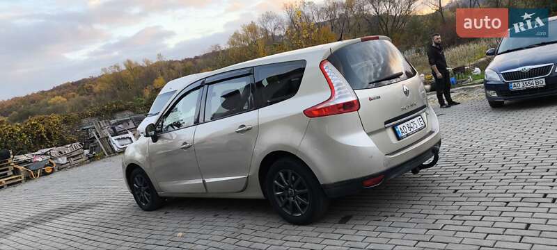Мінівен Renault Grand Scenic 2010 в Мукачевому
