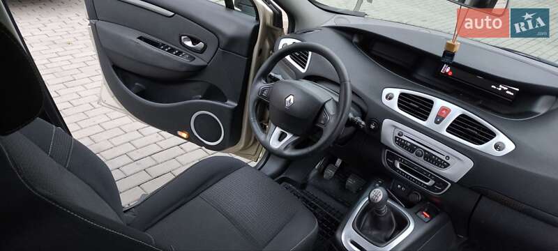 Мінівен Renault Grand Scenic 2010 в Мукачевому