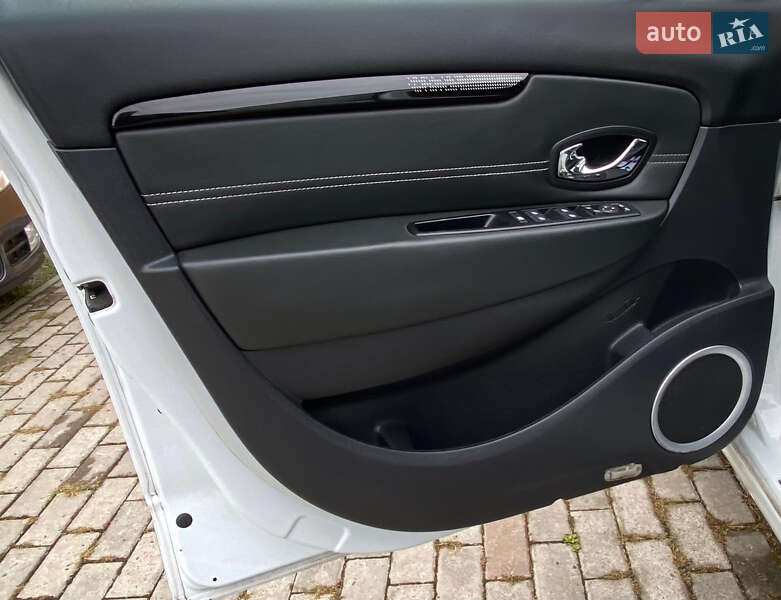 Минивэн Renault Grand Scenic 2013 в Ровно