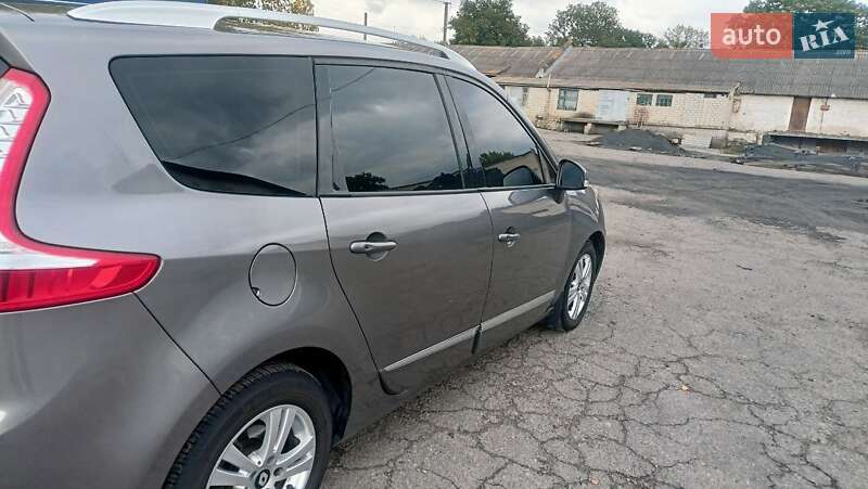 Минивэн Renault Grand Scenic 2014 в Тростянце фото 13 Минивэн Renault Grand Scenic 2014 в Тростянце