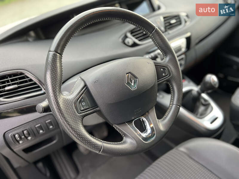 Минивэн Renault Grand Scenic 2014 в Дубно фото 40 Минивэн Renault Grand Scenic 2014 в Дубно