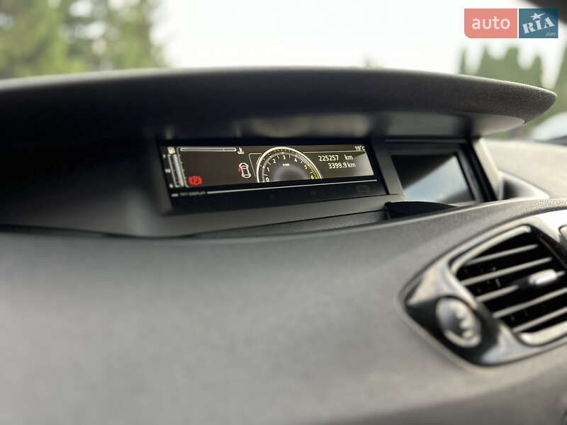 Минивэн Renault Grand Scenic 2014 в Дубно фото 49 Минивэн Renault Grand Scenic 2014 в Дубно