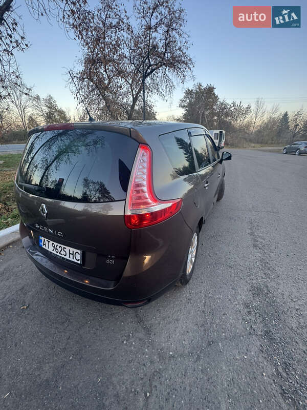 Мінівен Renault Grand Scenic 2013 в Івано-Франківську
