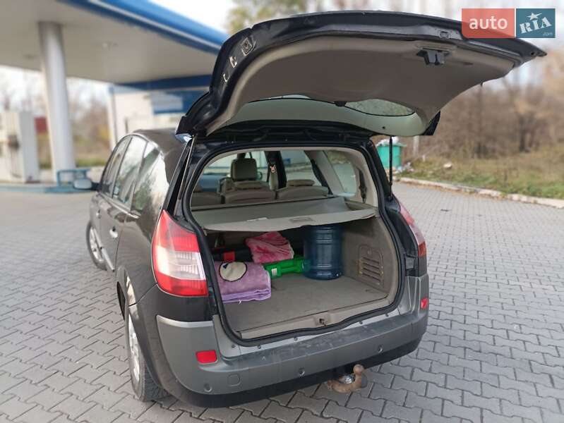 Минивэн Renault Grand Scenic 2004 в Шепетовке