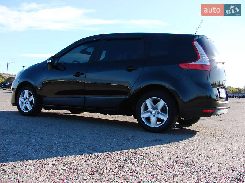 Мінівен Renault Grand Scenic 2013 в Одесі