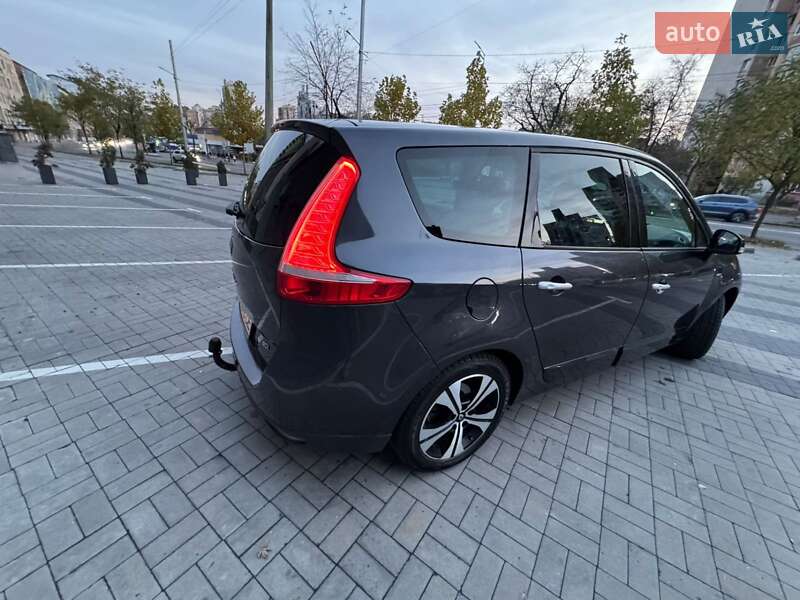 Мінівен Renault Grand Scenic 2011 в Києві