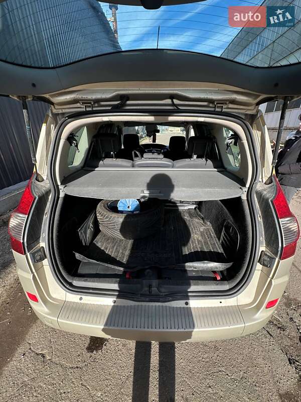 Минивэн Renault Grand Scenic 2007 в Белой Церкви фото 15 Минивэн Renault Grand Scenic 2007 в Белой Церкви