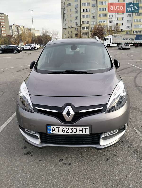 Renault Grand Scenic 2016