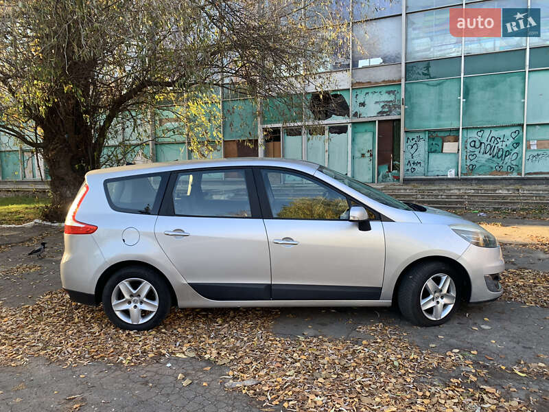 Минивэн Renault Grand Scenic 2012 в Киеве фото 4 Минивэн Renault Grand Scenic 2012 в Киеве