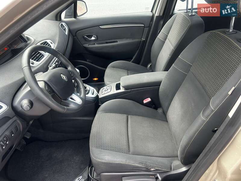 Минивэн Renault Grand Scenic 2010 в Тернополе