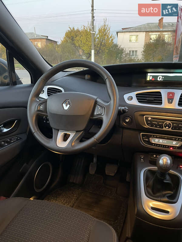 Мінівен Renault Grand Scenic 2010 в Миронівці