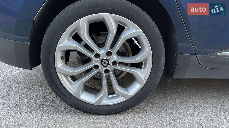 Минивэн Renault Grand Scenic 2017 в Киеве