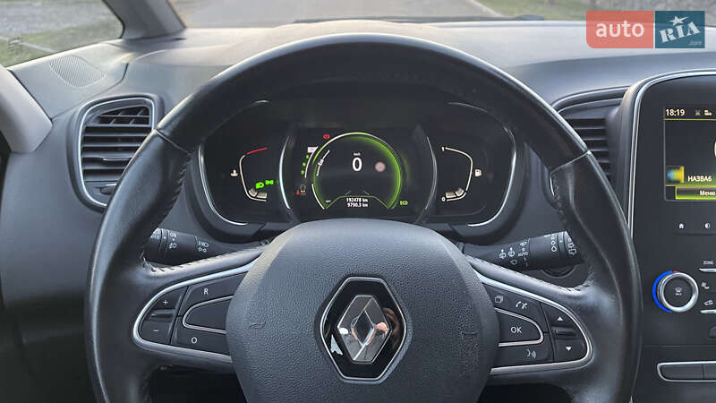 Минивэн Renault Grand Scenic 2017 в Киеве