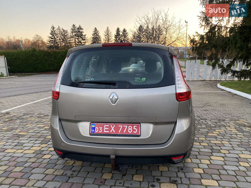 Мінівен Renault Grand Scenic 2012 в Луцьку